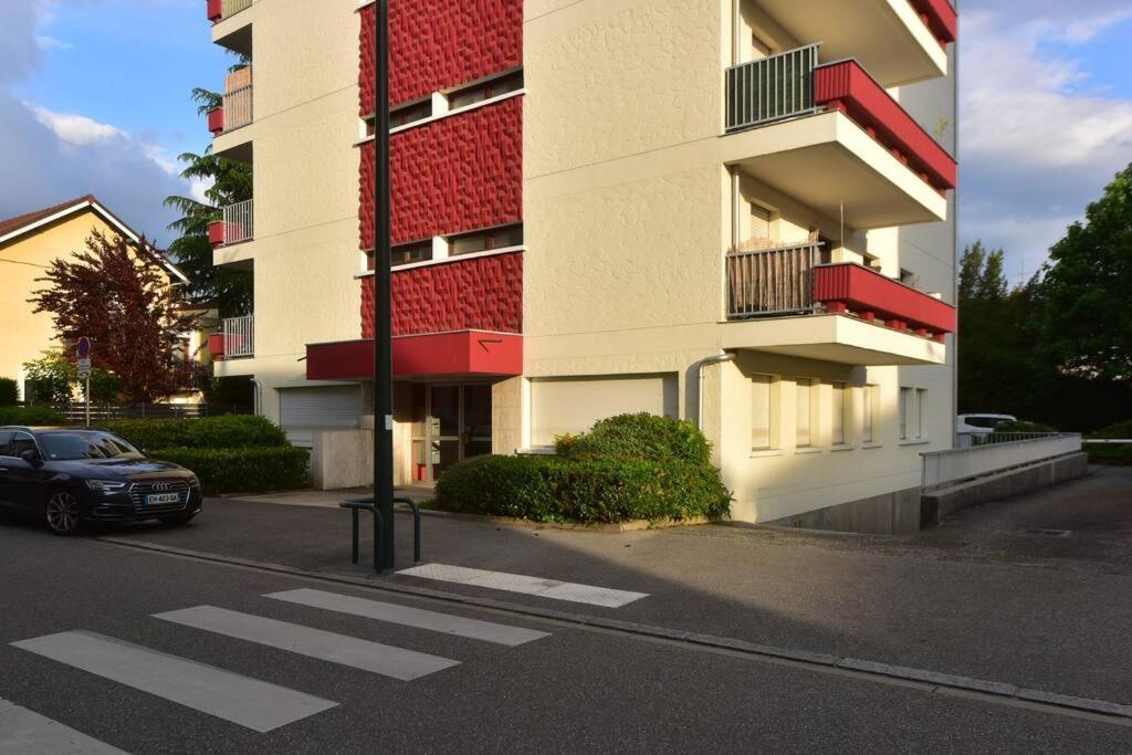 Cabana & Le Central - Proche Lac , Terrasse Et Parking Annecy Exterior foto